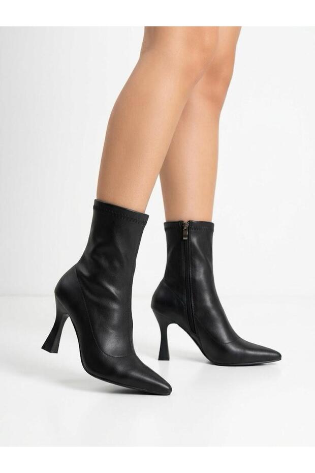 Women's black pointed toe stretch chic heeled zipper boots