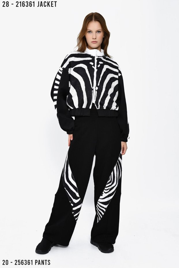 Design Zebra Pattern Stone Detailed Tracksuit Set Black and White