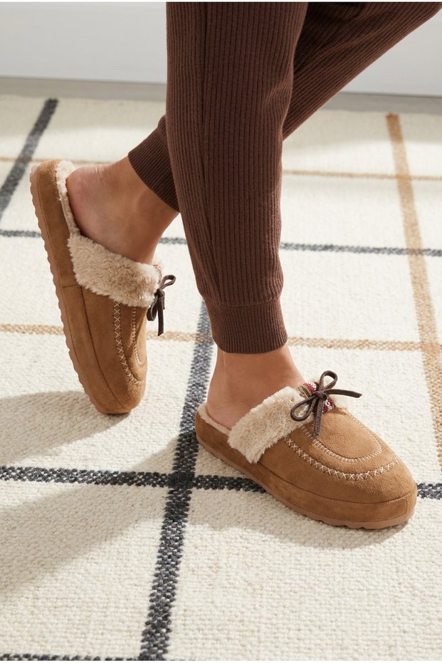 Women's Bowknot Suede Textured House Slippers with Plush Detail, Closed Toe, Open Back, Winter Comfortable and Stylish Slippers