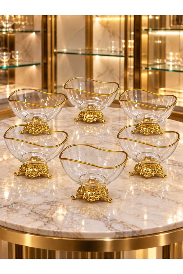 6 Gold Foot-Shaped Presentation Bowls with Gold Details