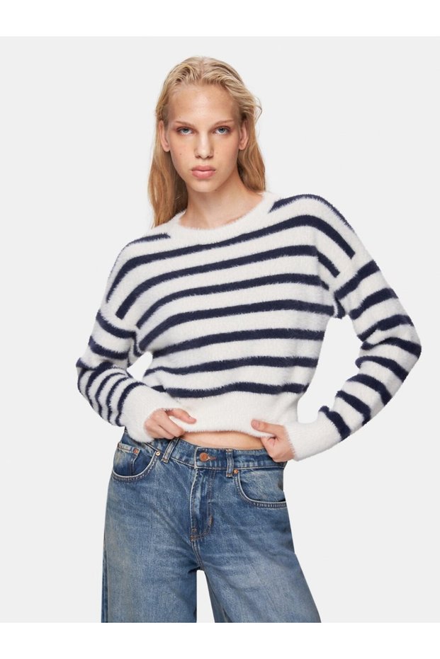 Regular Fit Striped White Sweater