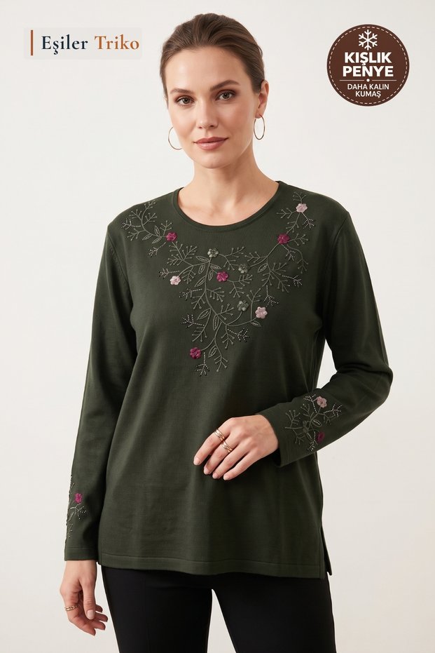 Women's Winter Heart Garden Pattern Embroidered Collar and Sleeves, Stoned Clover Fabric Mother Combed Cotton Blouse
