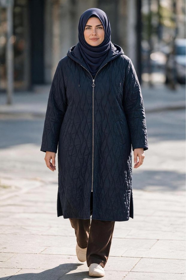 Women's Hooded Oversized Quilted Patterned Seasonal Coat