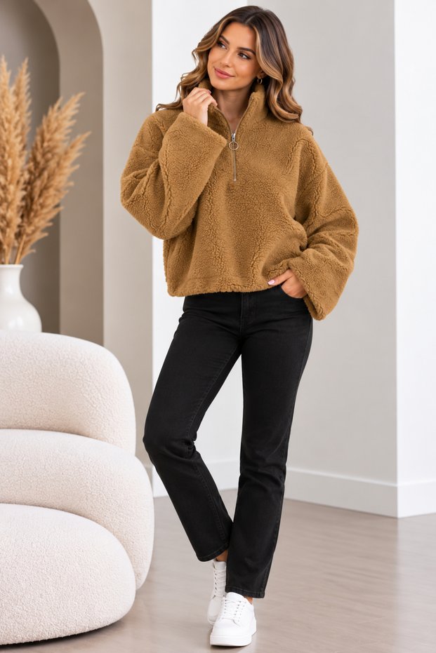 Women's Plush Fleece Sweatshirt with Half Zipper, High Collar, Cropped Winter Model
