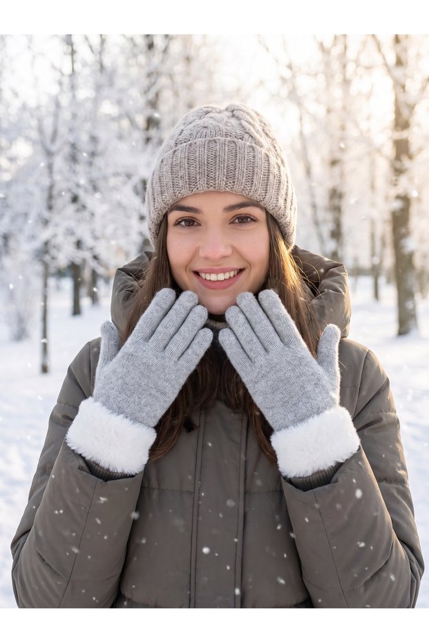 Women's Knitted Fur Ankle-Length Touchscreen Compatible Winter Gloves