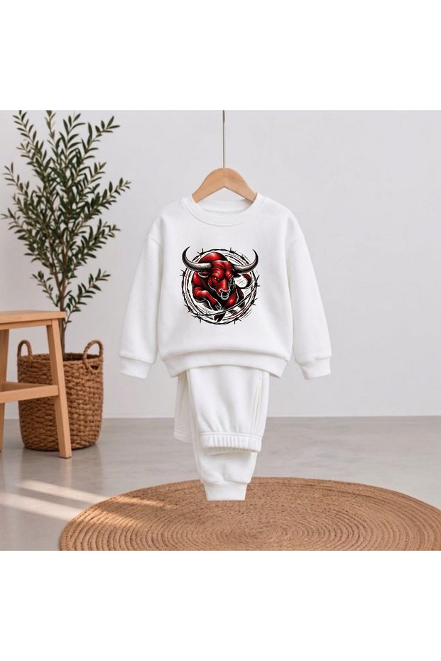 Team Sweatshirt Barbed Wire Bull Printed Girls Boys Crew Neck