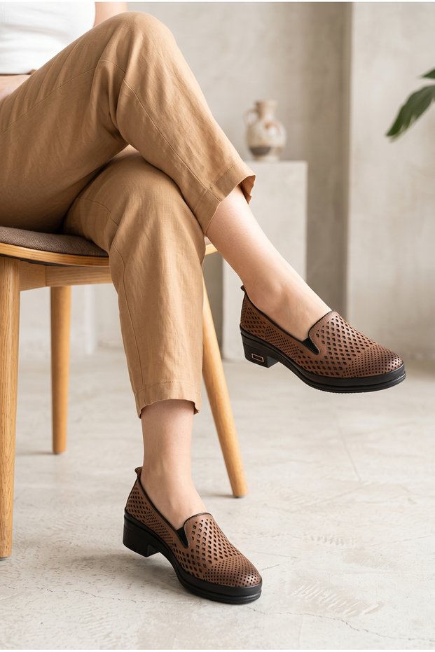 Women's Genuine Leather Laser Cut Perforated Thick Heeled Casual Shoes