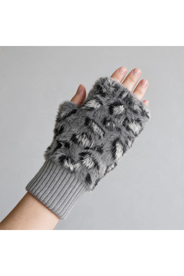 Women's Plush Faux Fur Leopard Pattern Cut-Out Finger Gloves