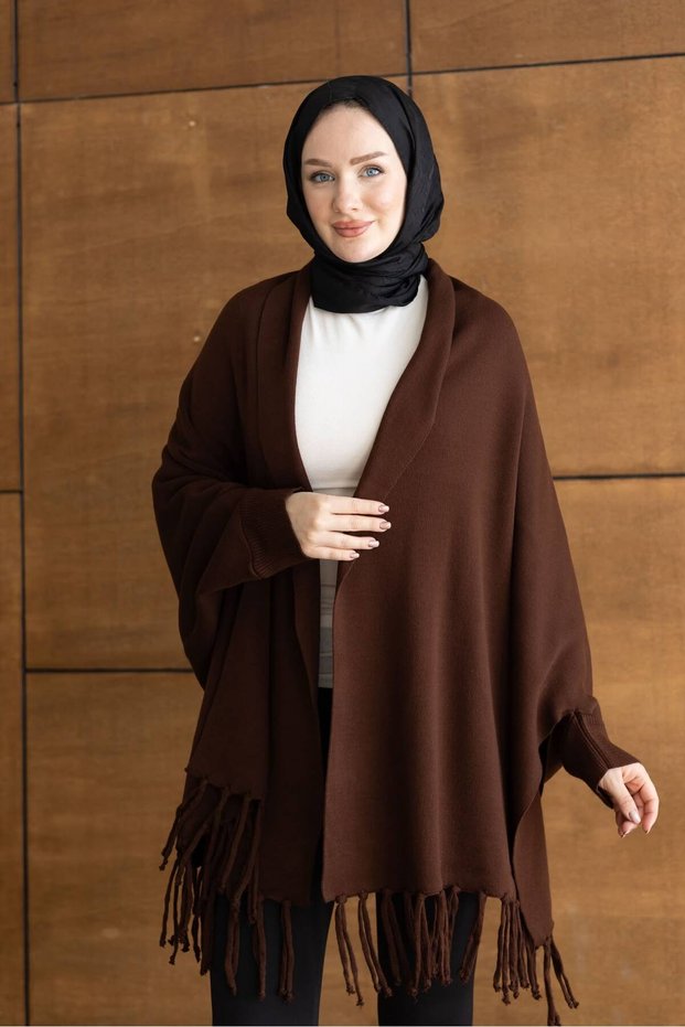 Women's Tasseled Flowy Poncho