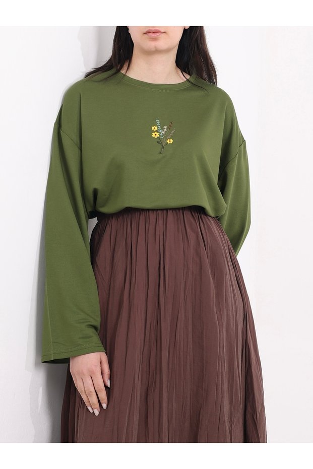 Mini Bouquet Embroidered Oversize Blouse - 13137 - Green