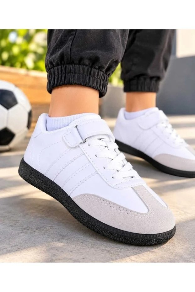 Unisex Children's Sports Shoes with Thermo Sole, Side Stripes and Velcro Laces