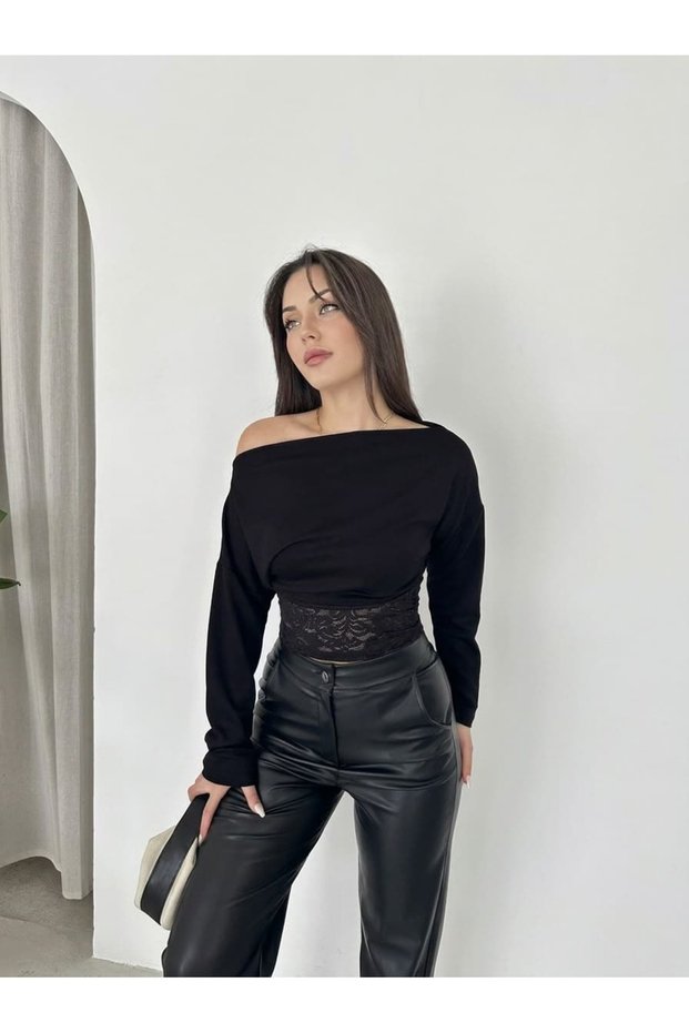 Off-The-Shoulder Lace Detailed Long Sleeve Modal Blouse Sun630