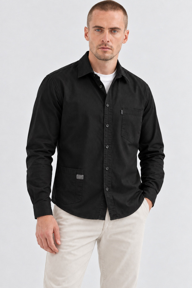 Pocket detailed, seasonal, standard-fit, gabardine shirt