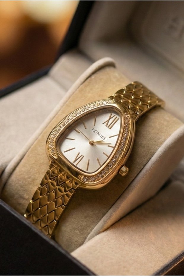 Italian Design, Luxury Women's Watch with Crystal Stone and Steel Band