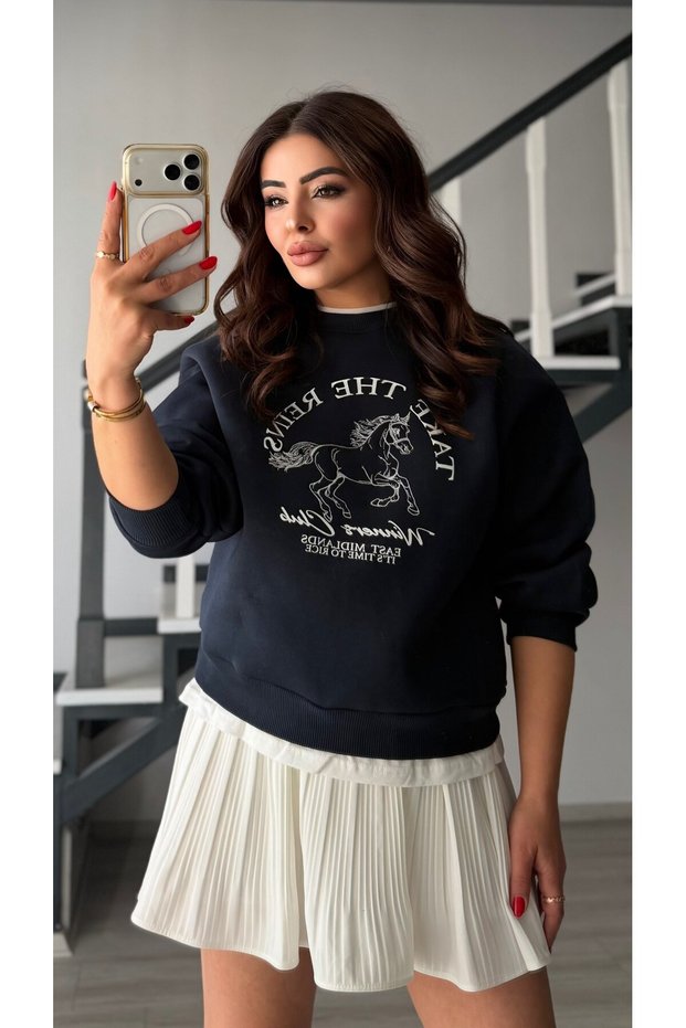 Navy blue embroidered sweatshirt with piping detail