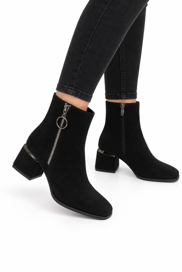 Thick Heel Pointed Toe Zippered Women's Boots Black-Black