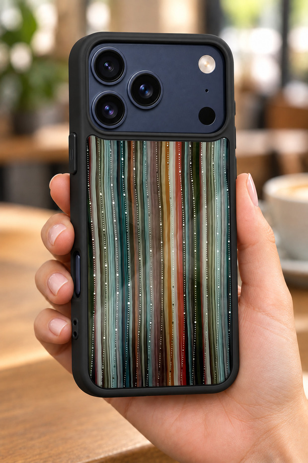 حافظة مقاومة للصدمات متوافقة مع هاتف iPhone 18 Pro Max مع حماية للكاميرا بنمط شريطي