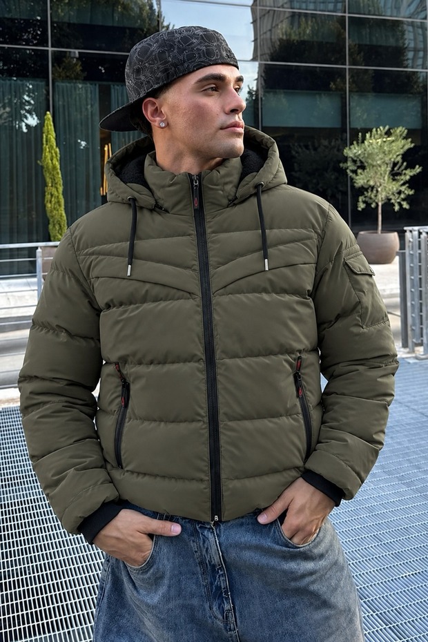 Men's Thick Hooded Winter Khaki Coat with Pockets