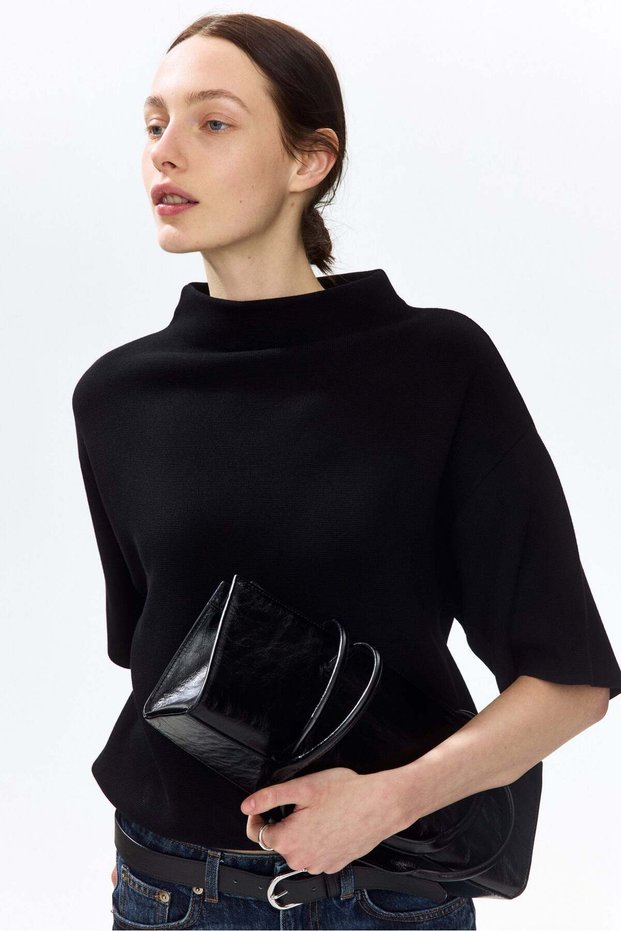 Knitted turtleneck top