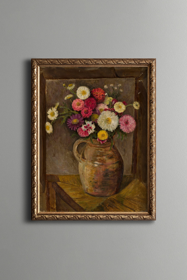 Colorful Flower Still Life in a Vase - Vintage Patterned Painting - Fine Model