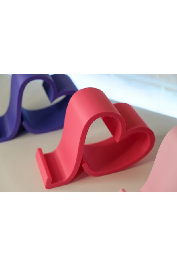 Heart Design Phone Stand – Desktop Cell Phone Holder and Stand