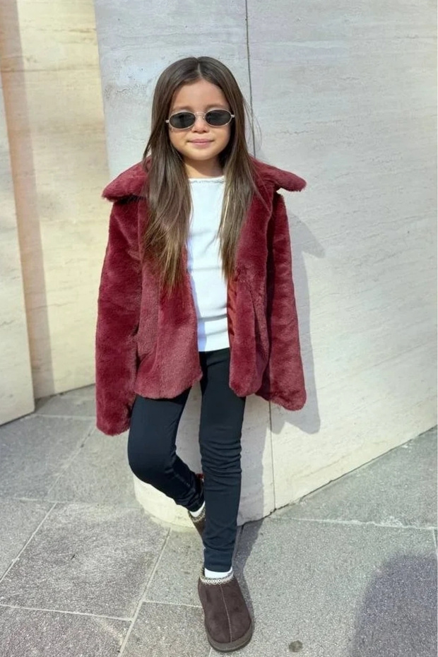 Girl's Burgundy Plush Fur
