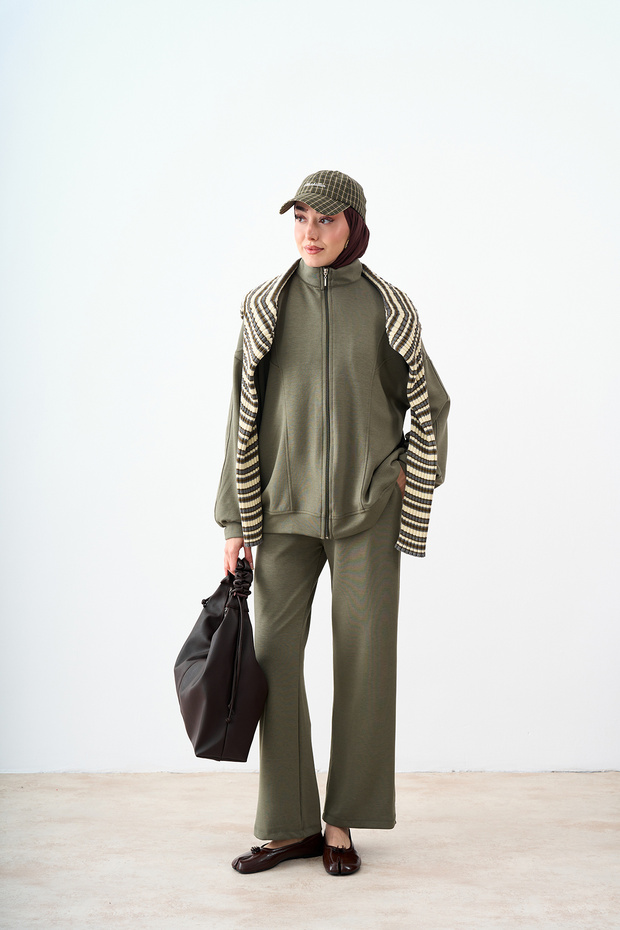 Women's Jacket and Pants Set with Stitching Details Khaki Green