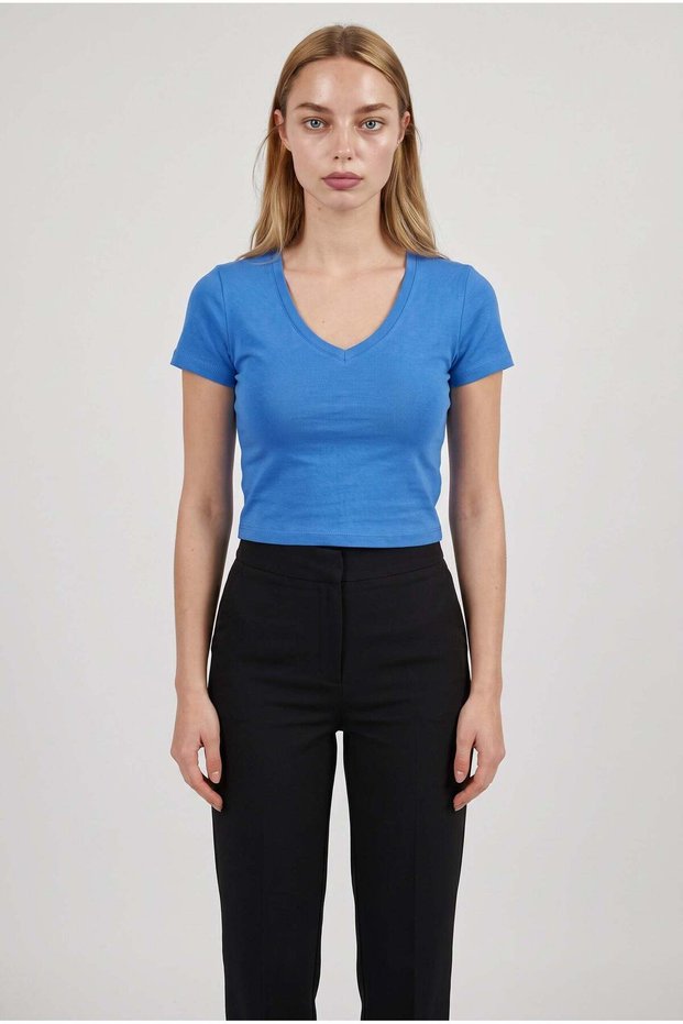 Women's blue v-neck lycra basic short sleeve crop top