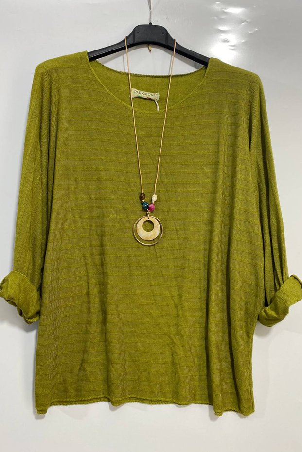 Women's Italian Round Neck Plain Knitwear Blouse with Necklace Accessory