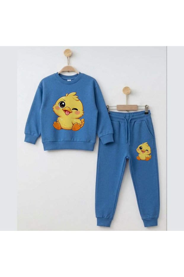 Team Sweatshirt with Winking Civ Civ Print for Girls and Boys, Crew Neck