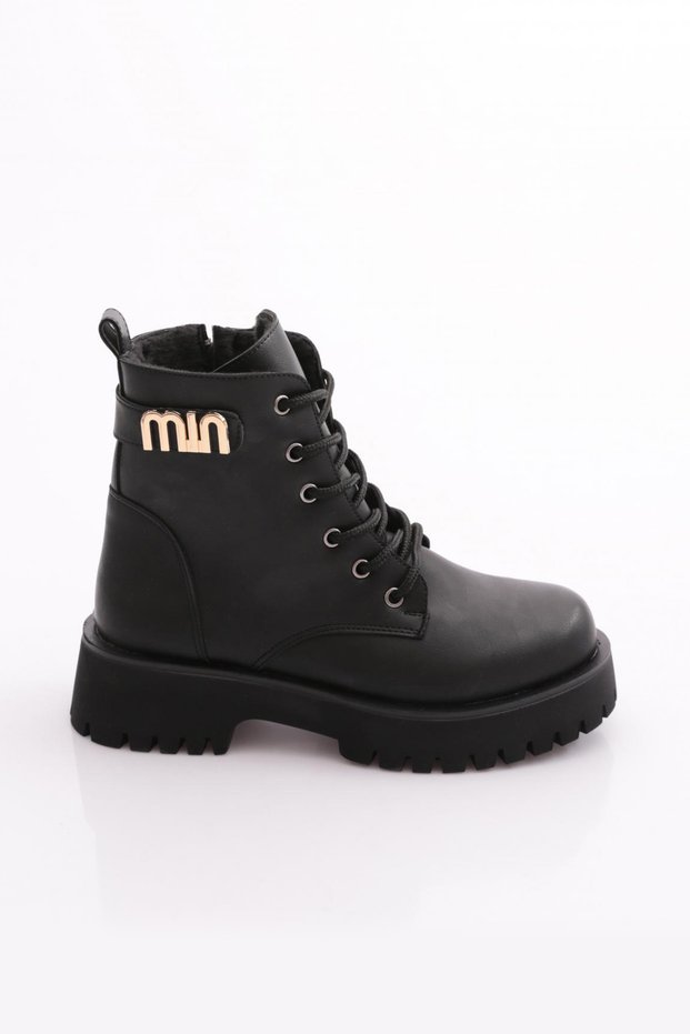 2624280 Women's Lace-Up Boots with Accessories