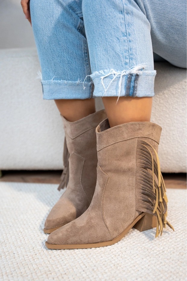 Peug Mink Suede Tassel Detailed Thick Heeled Western Women's Boots