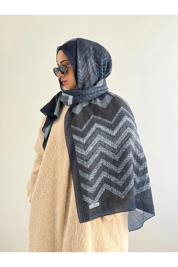 Zigzag Patterned Muslin Shawl - Navy Blue