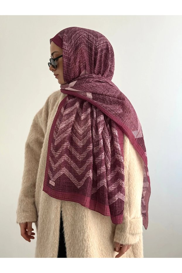 Zigzag Pattern Muslin Shawl - Cherry