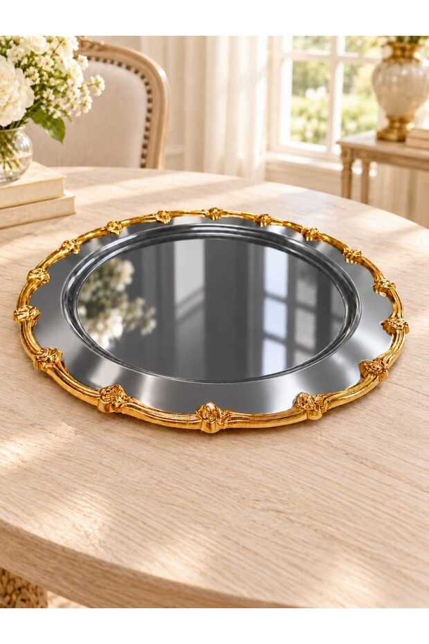Single Tray with Silver Interior and Gold Pattern, Modern and Stylish Design.