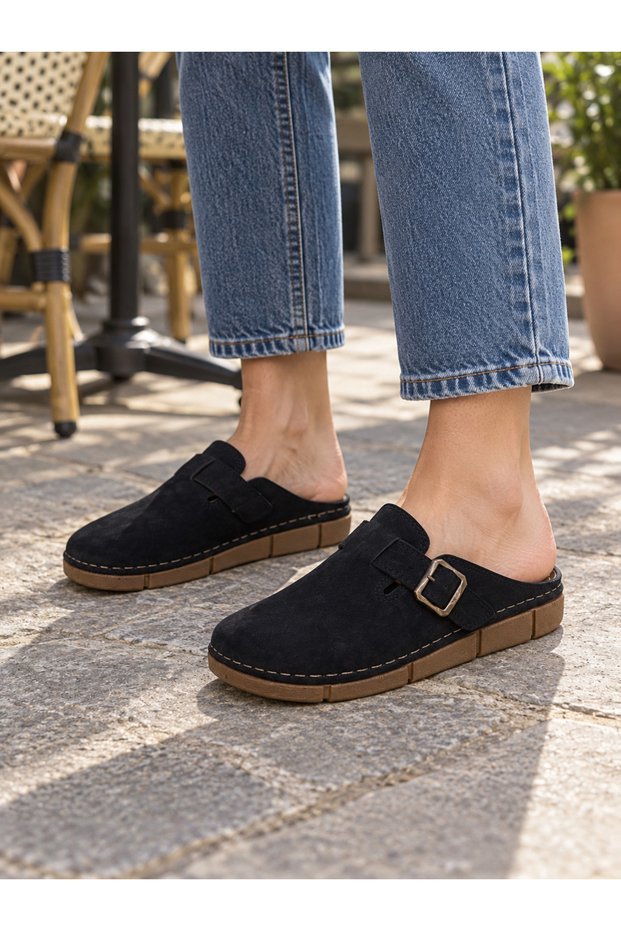 Women's Orthopedic Closed-Toe Slippers