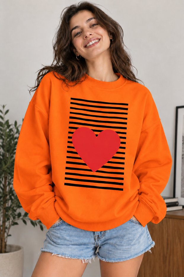 Line Patterned Heart Printed Unisex Oversize Sweatshirt – Crew Neck Casual Sweatshirt