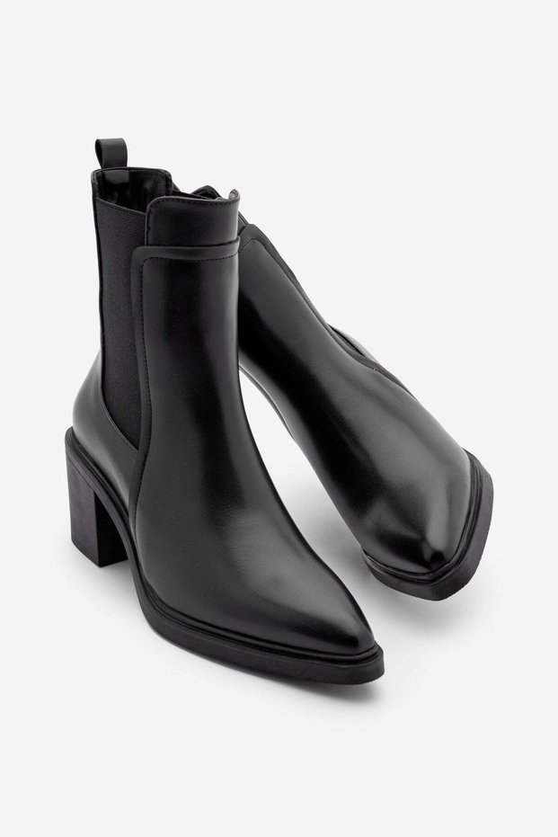 Women's Double Elastic Chelsea Heeled Boots Pisar Black