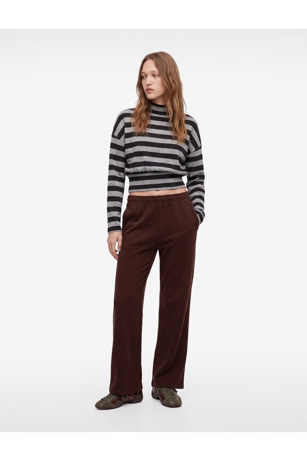 Relaxed-Fit Wide-Leg Sweatpants with Elastic Waistband
