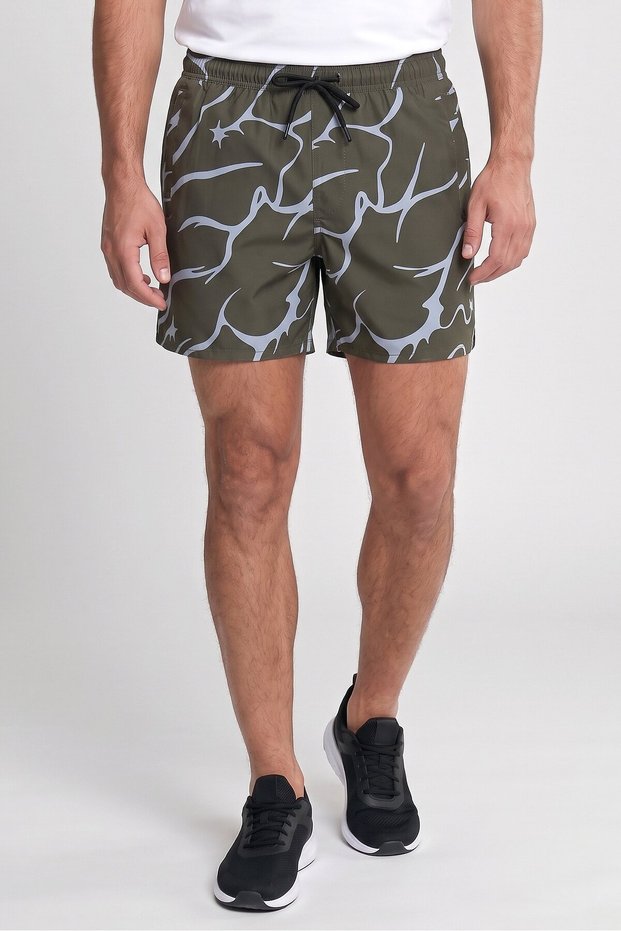 Men Sportswear Fit 5 Inseam Training Shorts, Multicolor