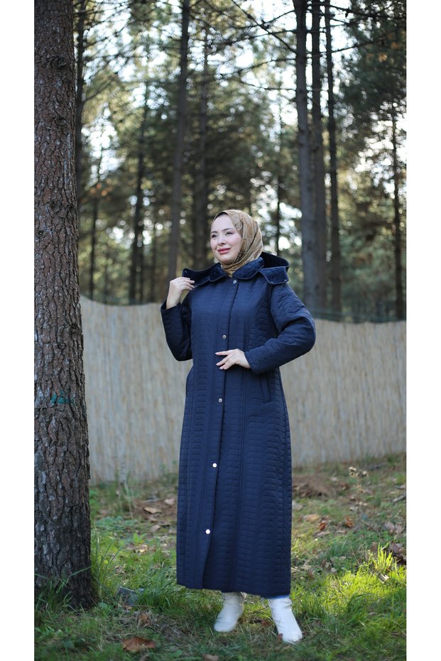 6008 Quilted Coat with Fish Scale Detail