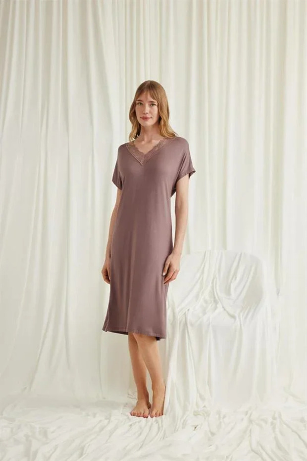 Short-Sleeved Brown Viscose Nightgown with Lace Collar