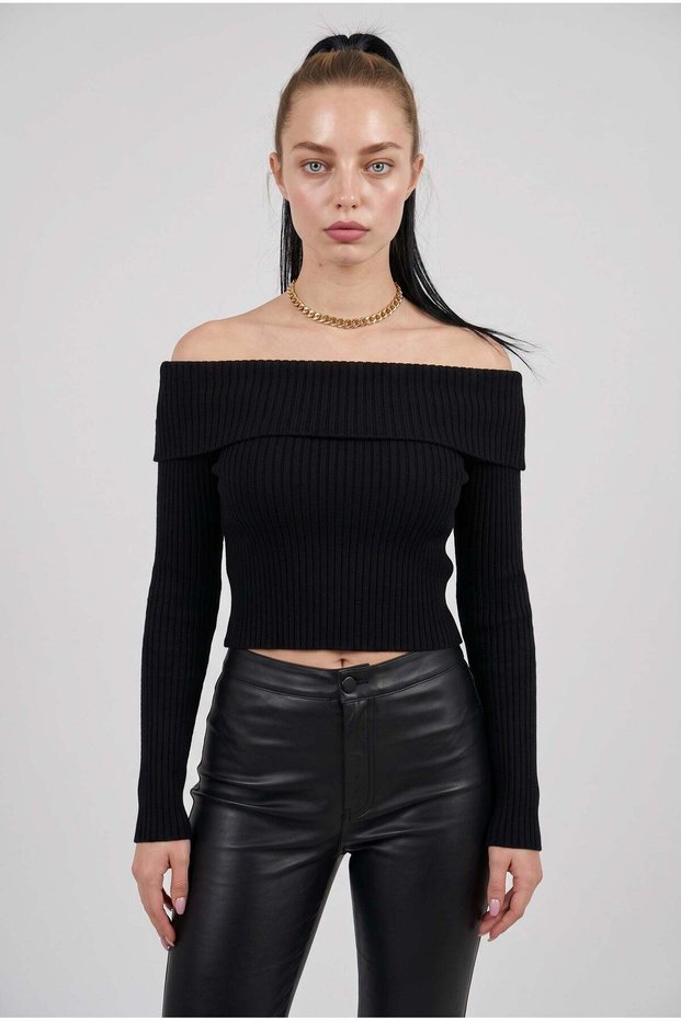 Women's Black Madonna Semi-Crop Ribbed Blouse Sweater