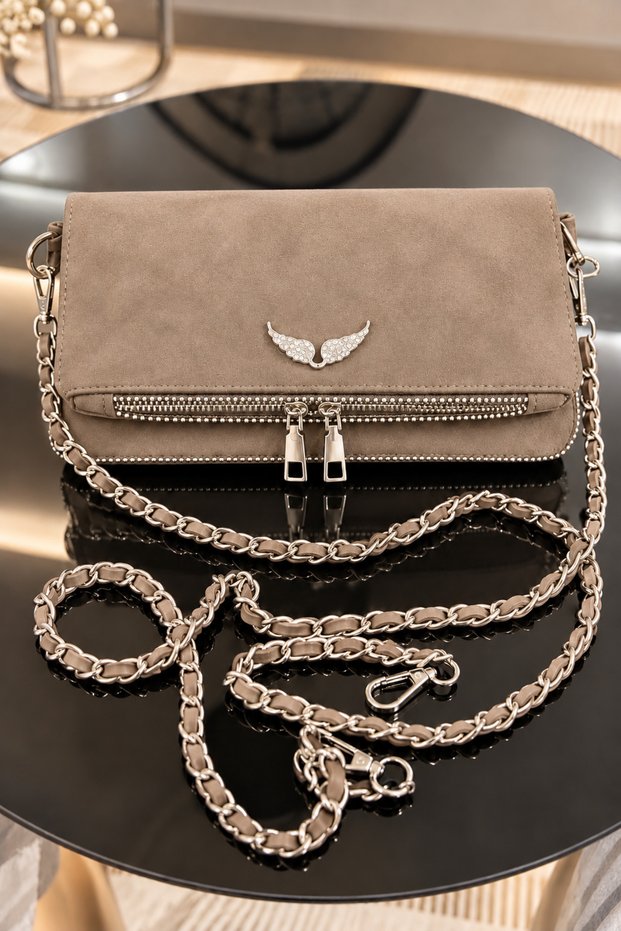 Women's Suede Bag with Chain Strap, Zipper Closure, Shoulder and Crossbody Bag, Stylish for Daily Use