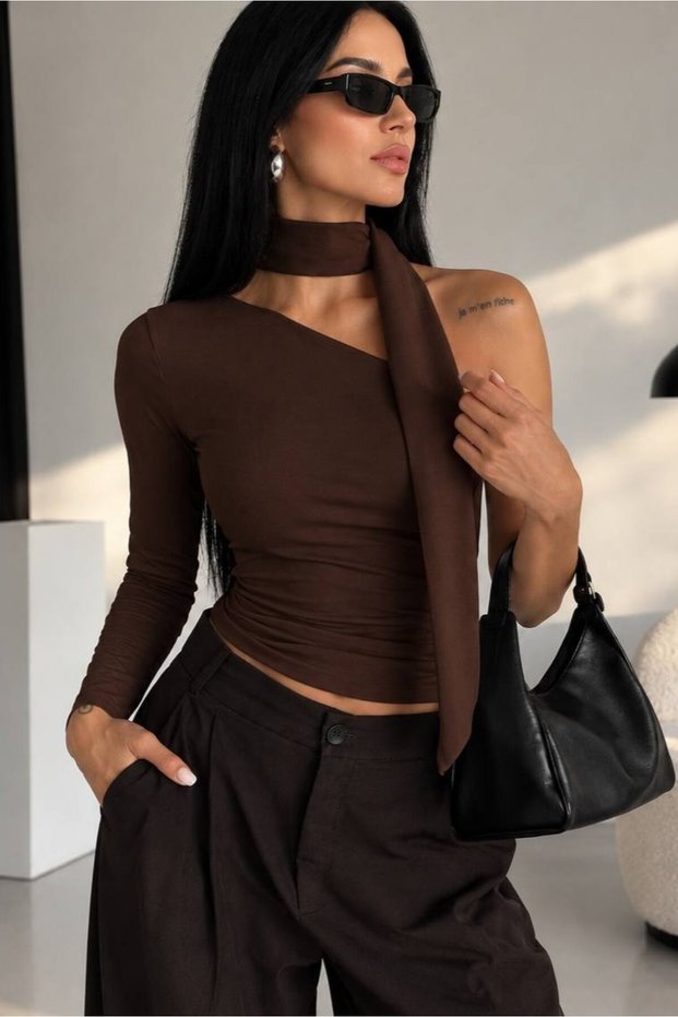 Women's One-Shoulder Detailed Scarf Sandy Fabric Blouse