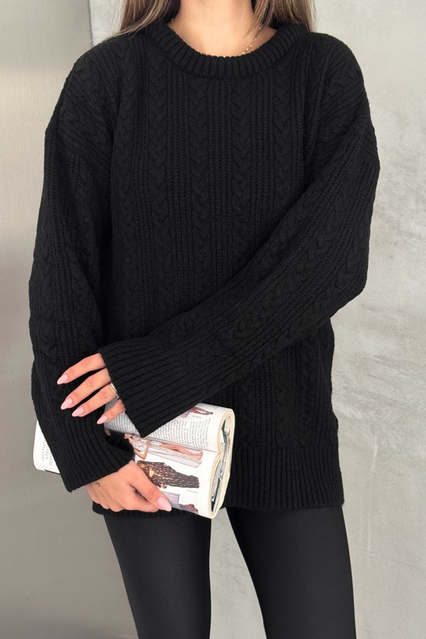 Women's Black Knitted Crew Neck Oversize Long Sleeve Knitwear Sweater (Length 70 cm)