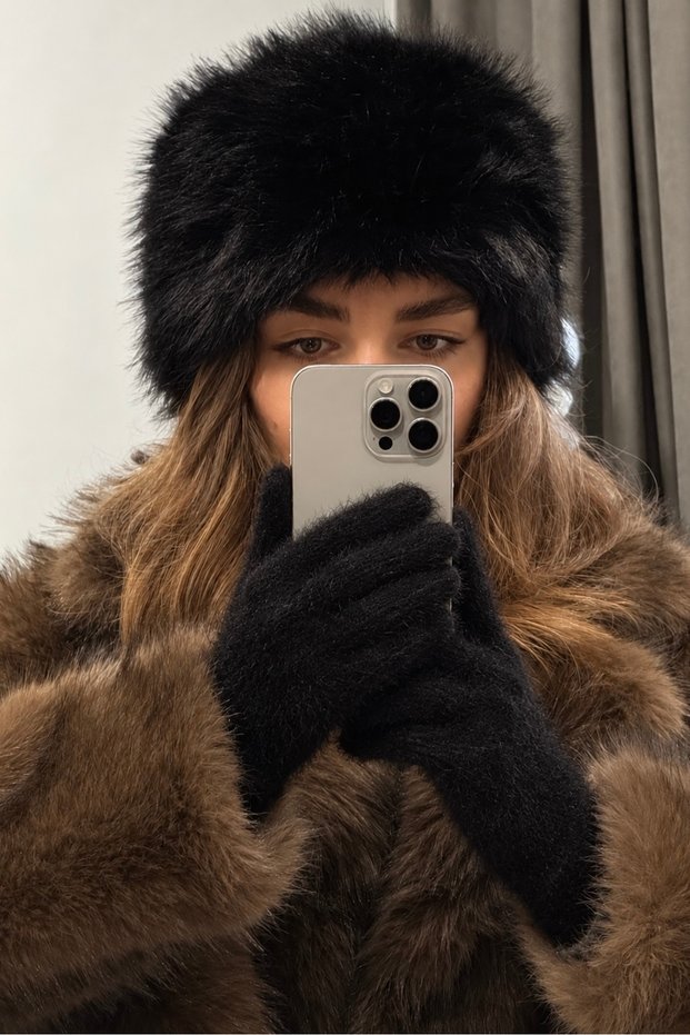 Women's Plush Puffy Gloves