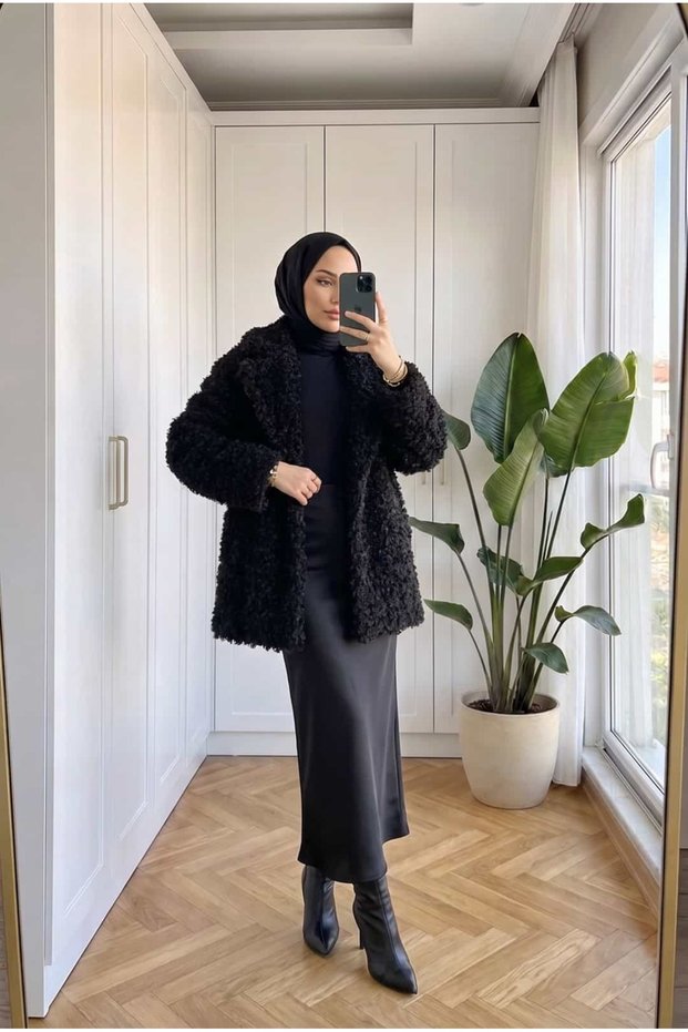 Women's Curly Plush Long Sleeve Lined Fur Jacket 80 cm