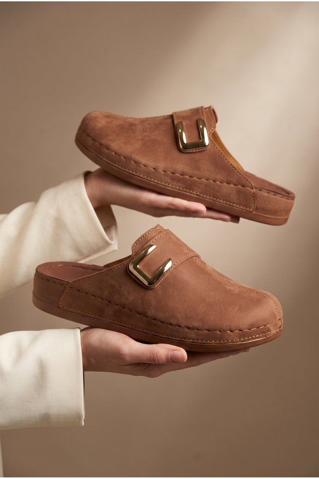 Women'S, Buckle-Strapped, Closed Toe, Stylish Detailing, Comfortable Sole, Daily Home and Outdoor Slippers