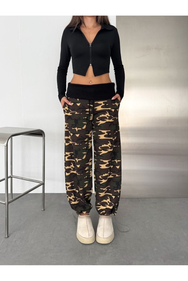 Camouflage Pattern Jogger Tracksuit